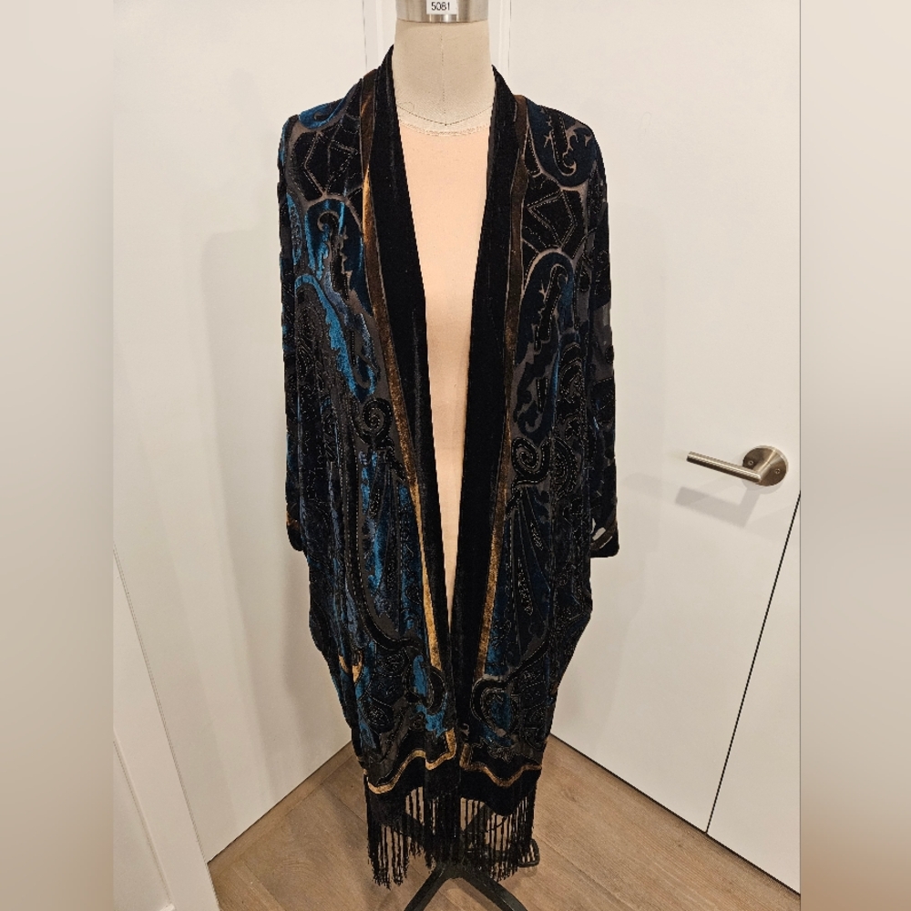 Black Velvet Shawl